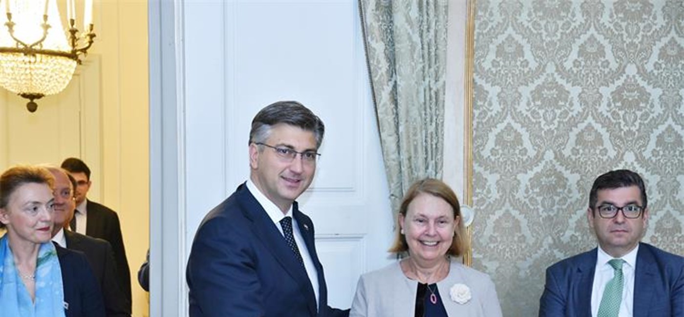 Predsjednik Vlade s potpredsjednicom Suda EU-a Silvom de Lapuertom